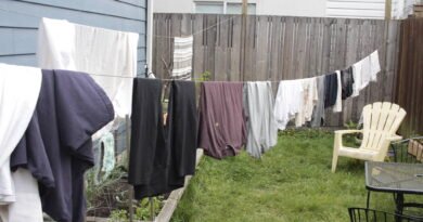 are clotheslines permitted in Katama